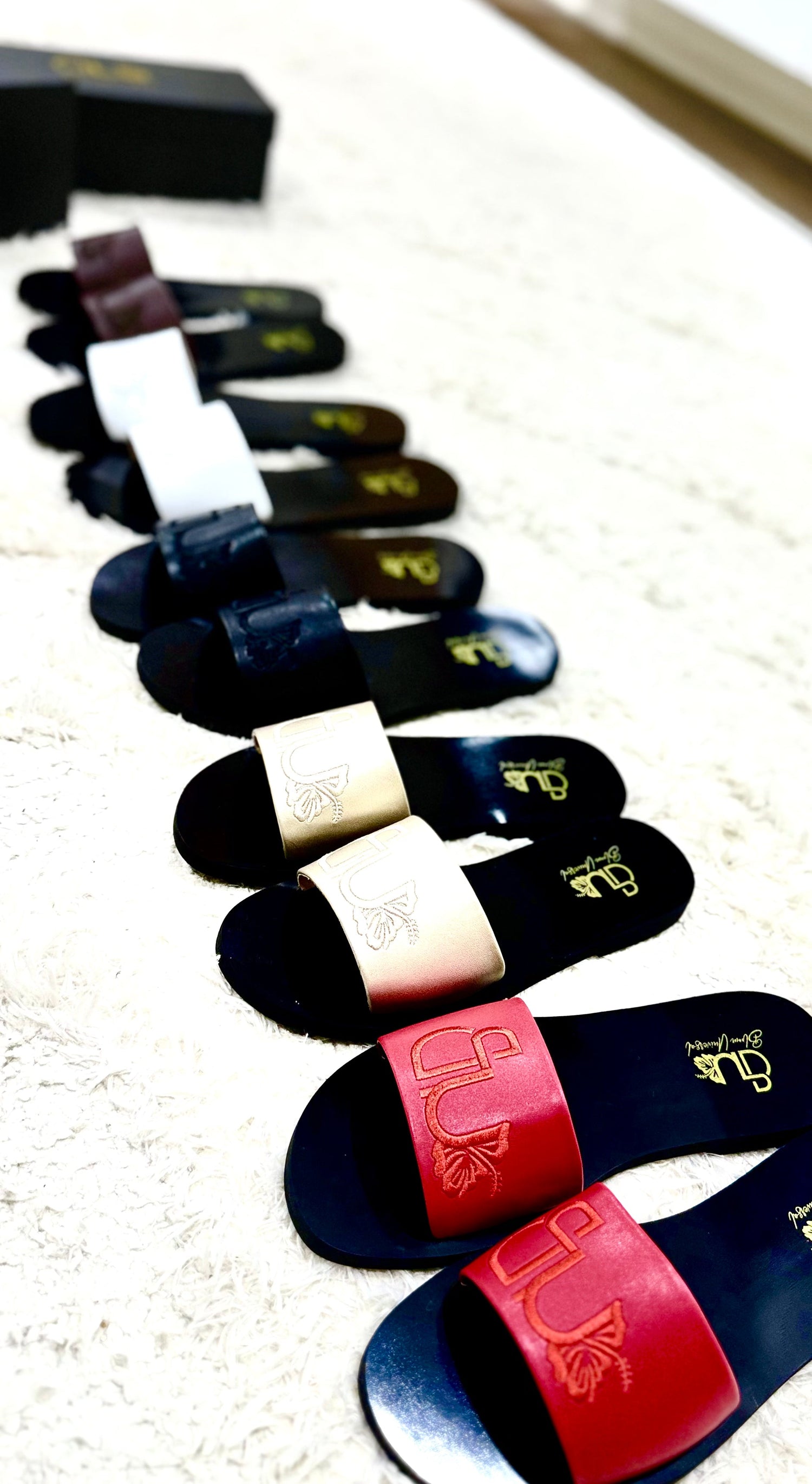 Flats Collection – “The Bloom Basics”